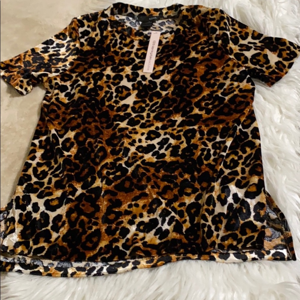 Aqua size small shirt